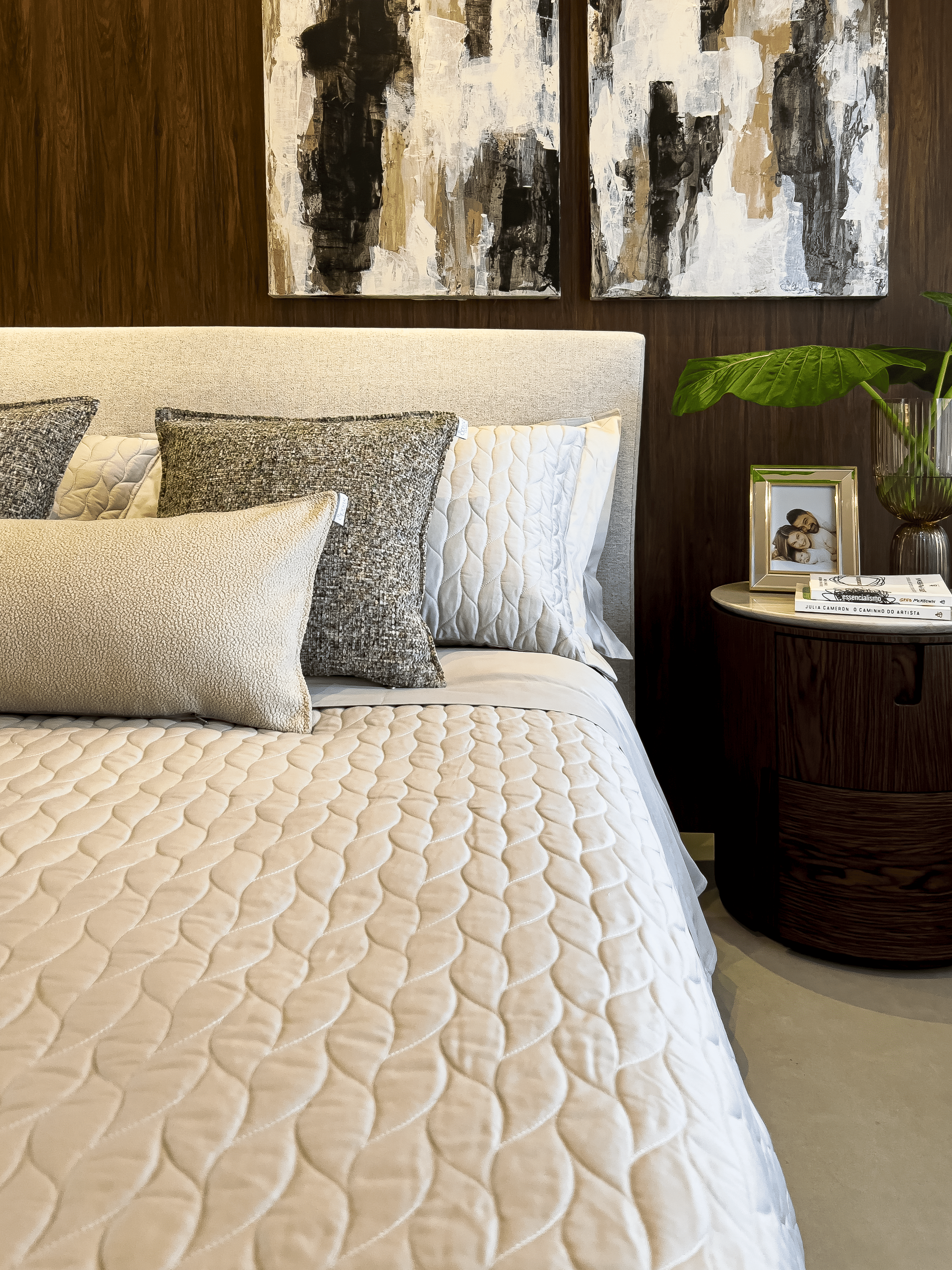 Sateen Quilt Set
